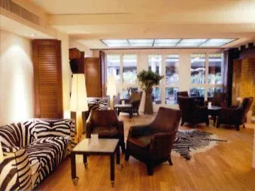 Central Plaza Zurich Hotel