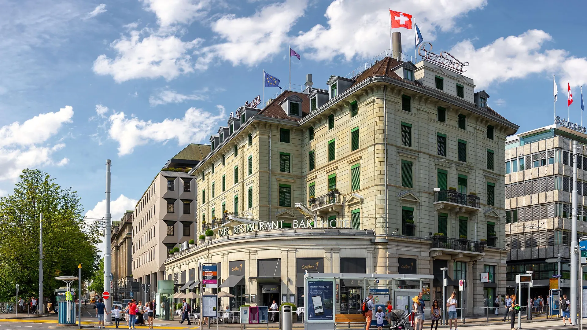 Central Plaza Zurich 4*,
