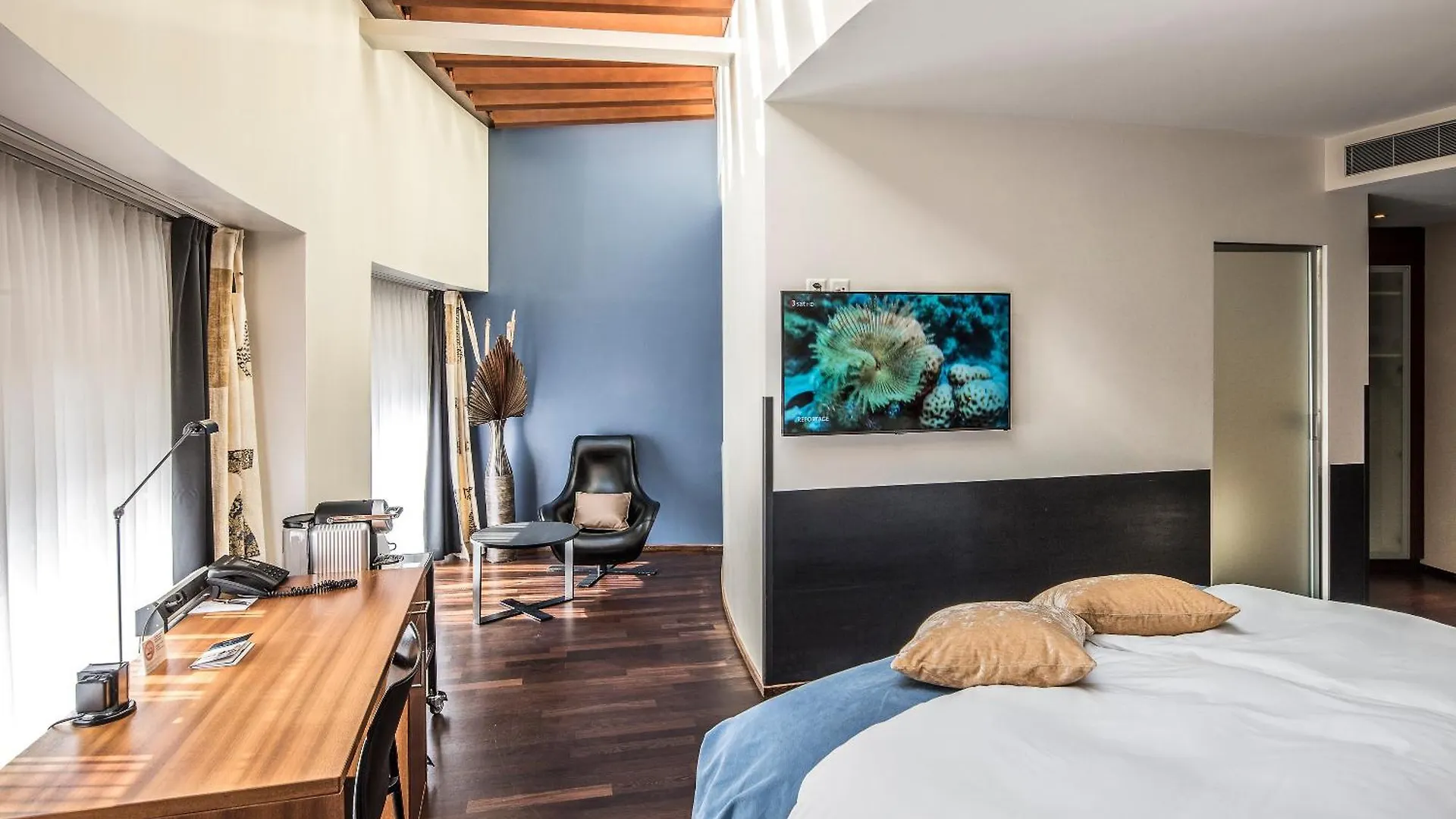**** Hotel Central Plaza Zurich Switzerland